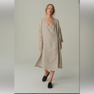 Linen fox Junko linen wrap dress